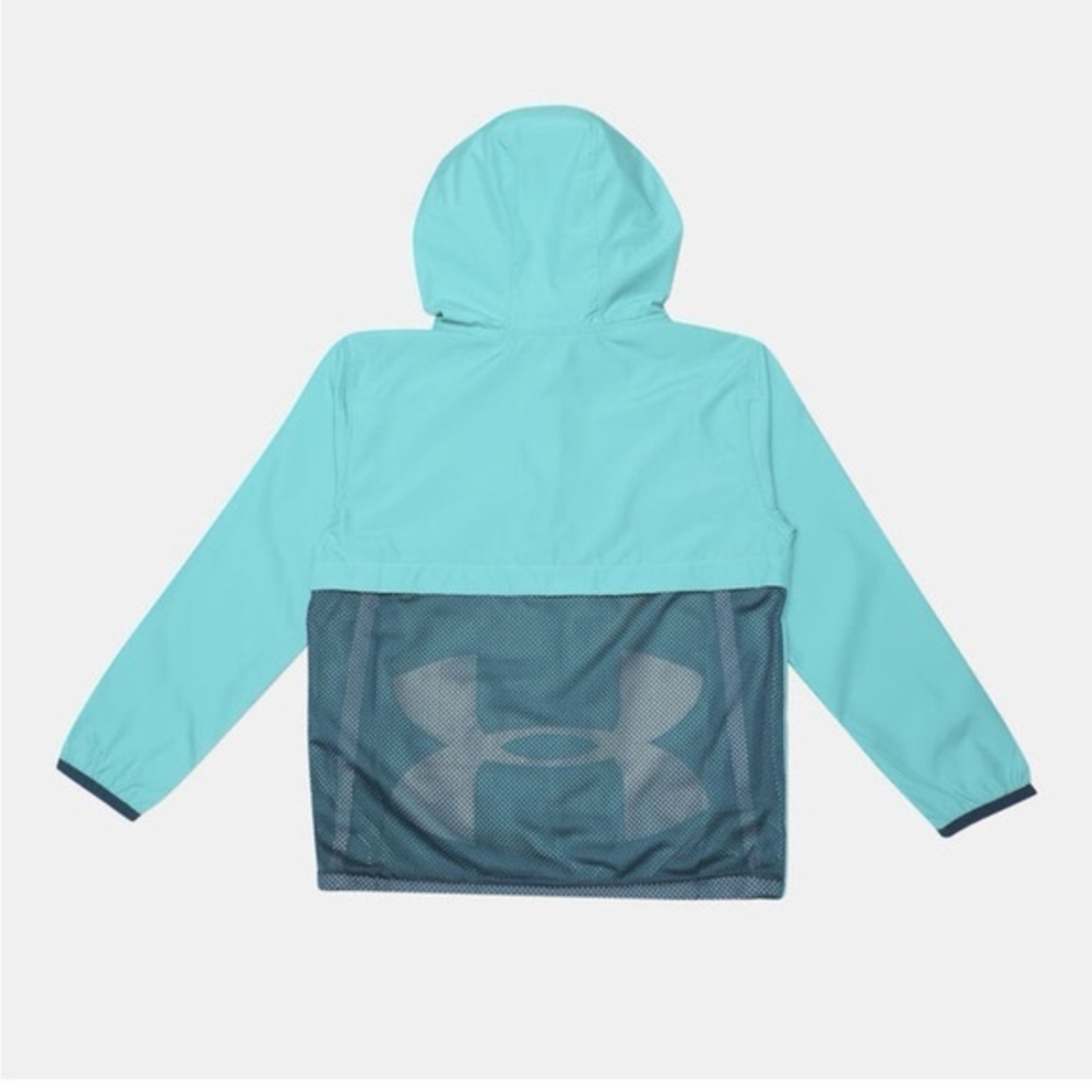 <3 Under Armour Boys L Size Jacket